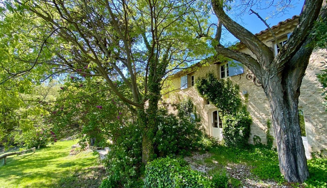 Les Gouts Et Les Couleurs Apart otel Cucuron Dış mekan fotoğraf